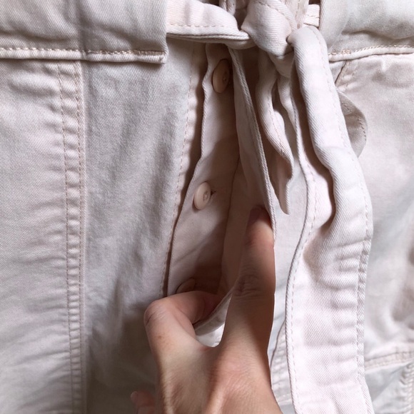 Levi’s Utility Tie Waist Romper Shorts One Piece Light Pink Button Front Women M - Picture 8 of 16